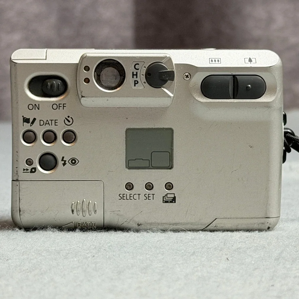 Canon ELPH LT 260 Silver APS Film Camera 26-52mm Zoom Lens Vintage Untested